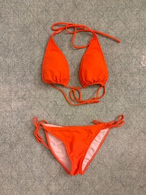 Orange bikini set